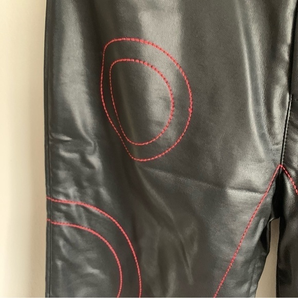 THE KRIPT set Kalki Leather Pants and Kamina sweater black red matrix - Picture 10 of 16